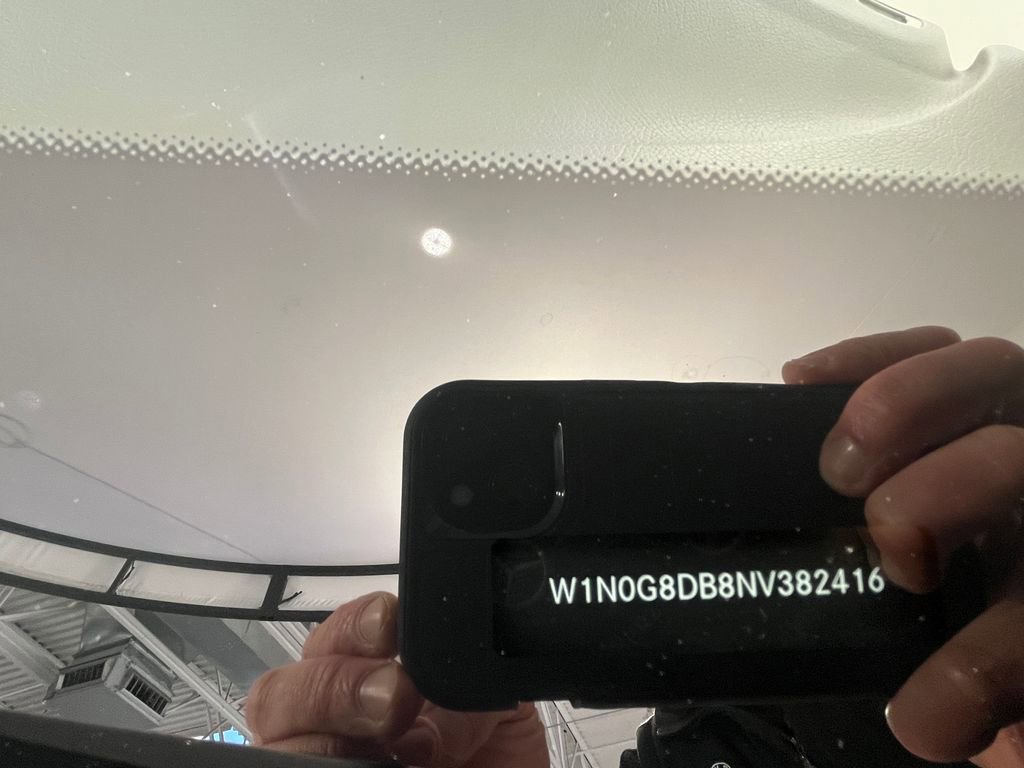 Used 2022 Mercedes-Benz GLC 300 image 27