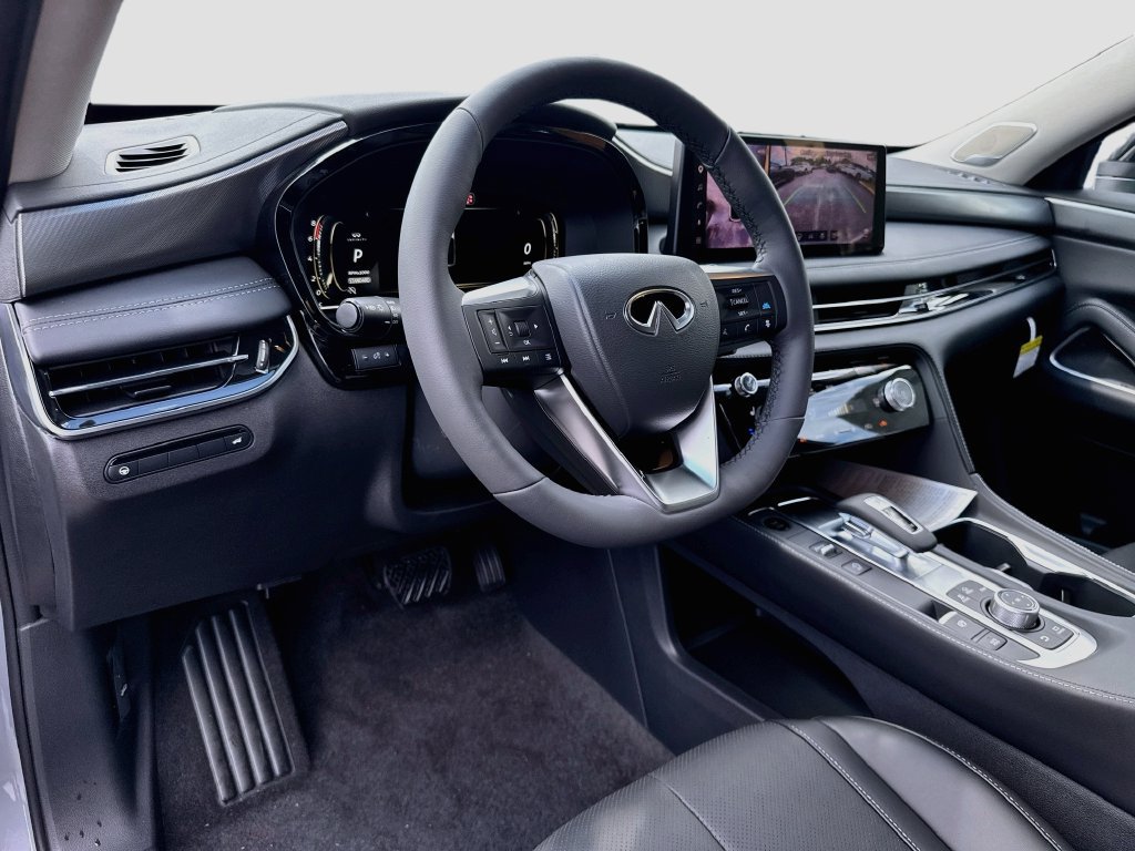 New 2027 INFINITI QX60 Luxe w/ Cargo Package FWD image 9