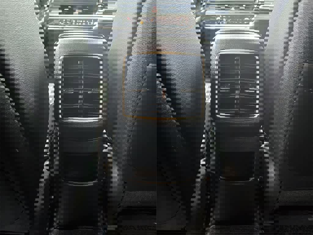 Used 2023 Kia Sportage EX image 13