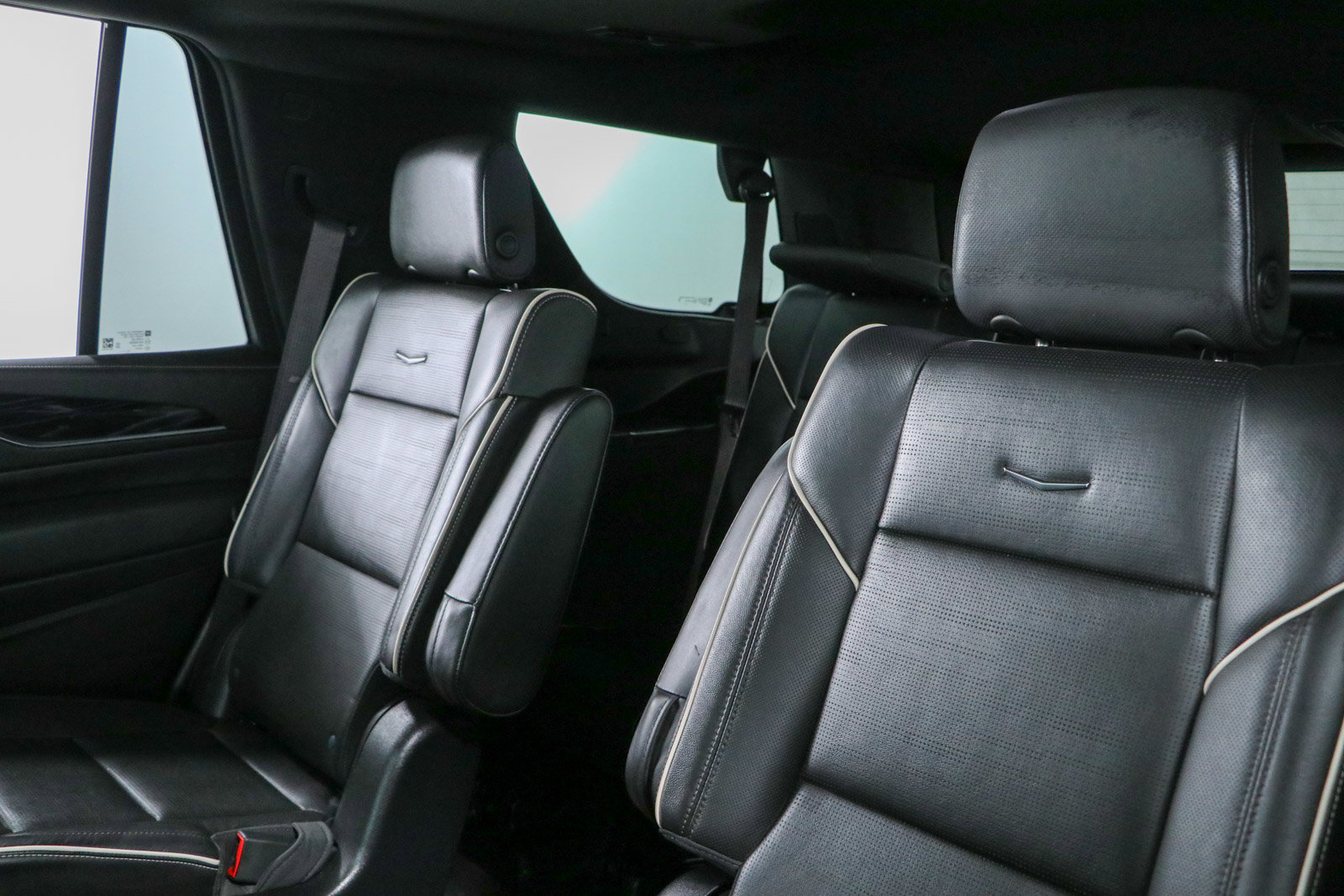 Used 2023 Cadillac Escalade Sport w/ Touring Package AWD/4WD image 30