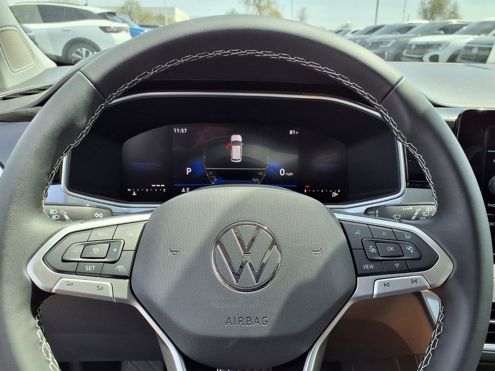 New 2026 Volkswagen Taos SE image 15