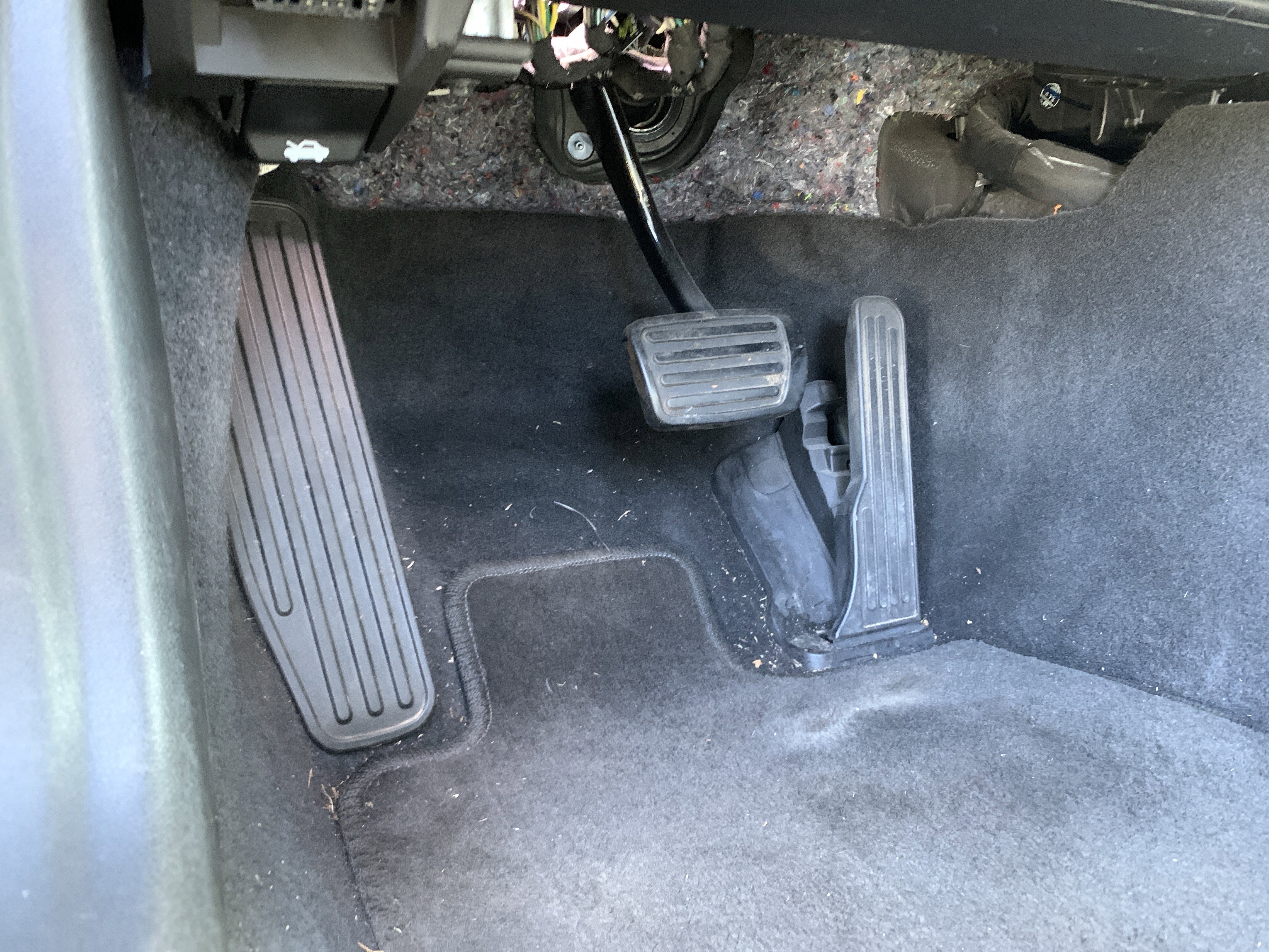 Used 2018 Chevrolet Camaro LT image 17