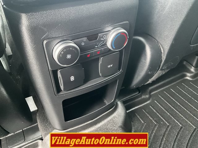 Used 2020 Ford Explorer XLT w/ Comfort Package AWD/4WD image 32