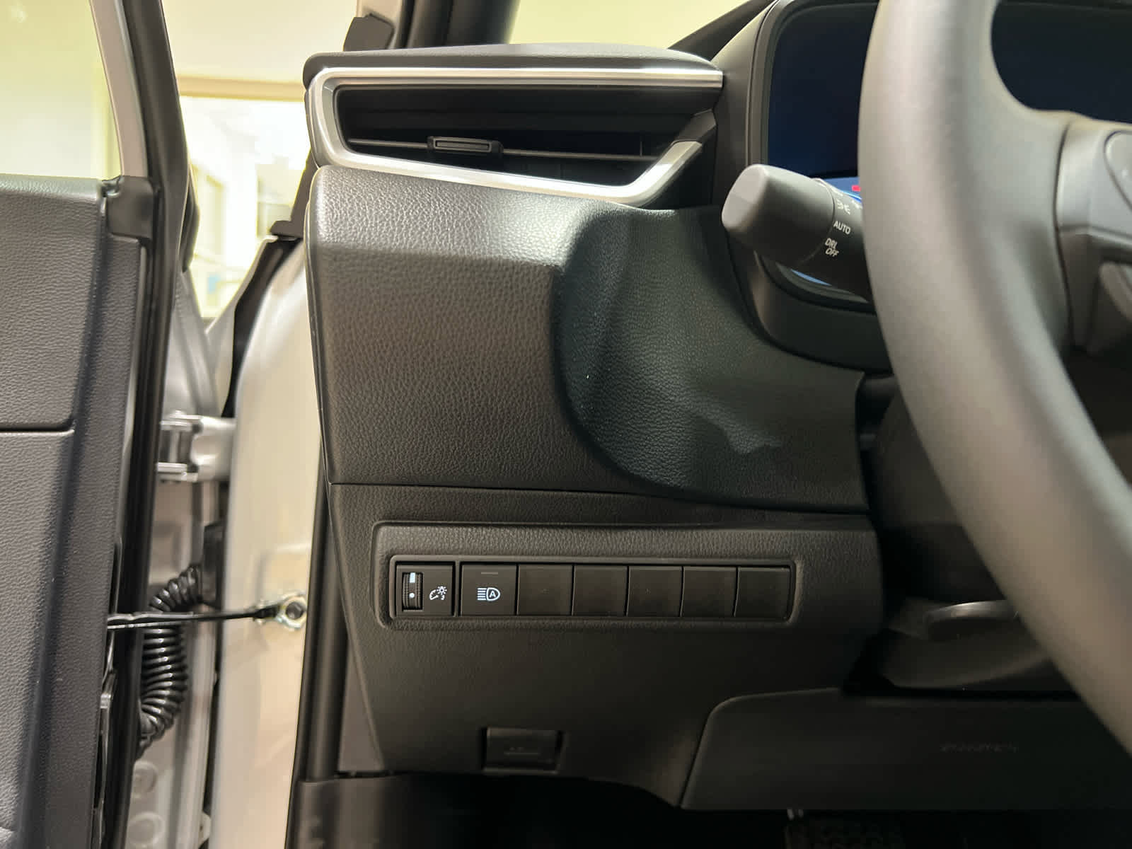New 2026 Toyota Corolla SE w/ SE Package FWD image 17