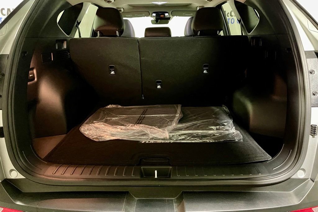 Used 2024 Hyundai Tucson SEL w/ Convenience Package image 14