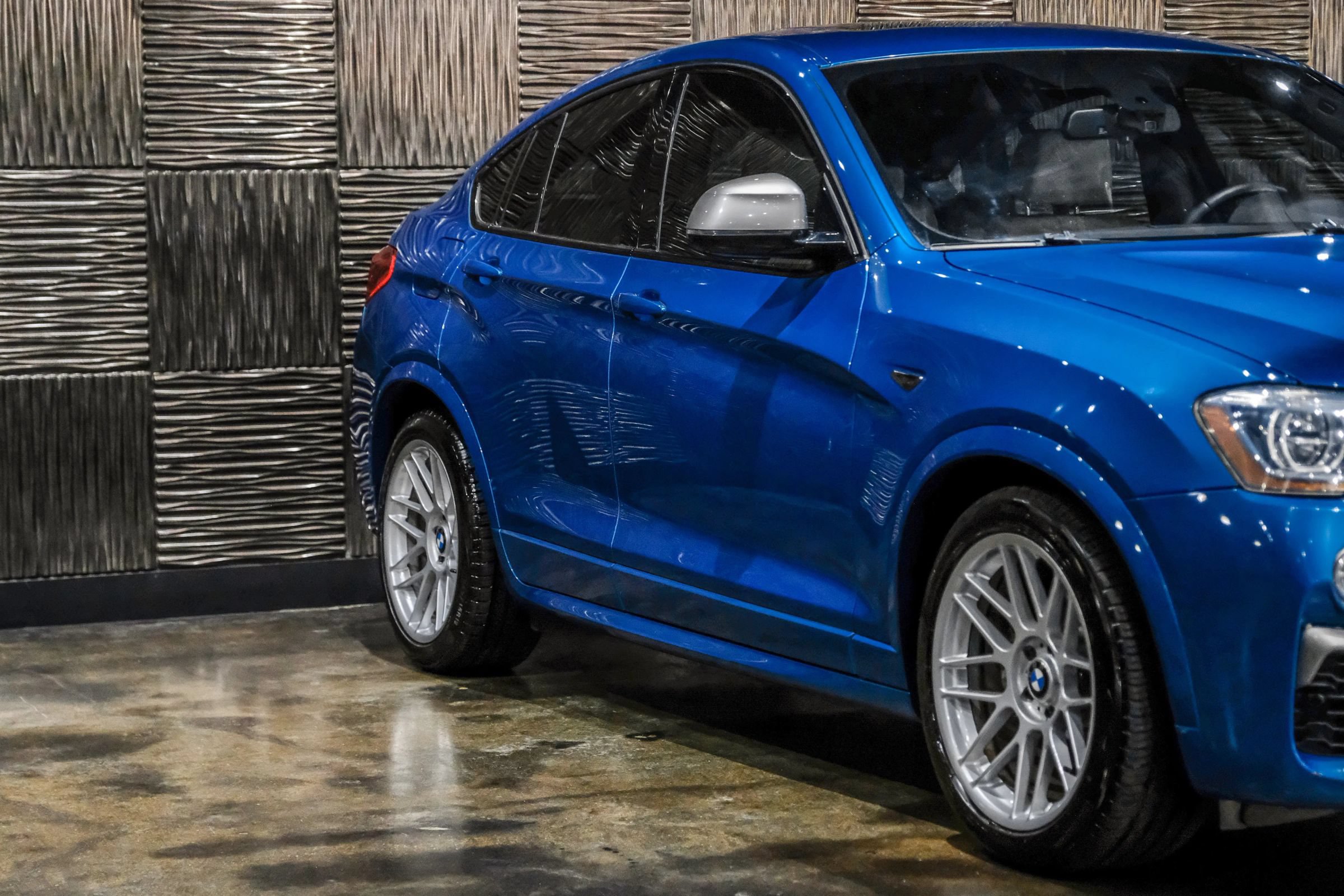 Used 2017 BMW X4 M40i AWD/4WD image 6
