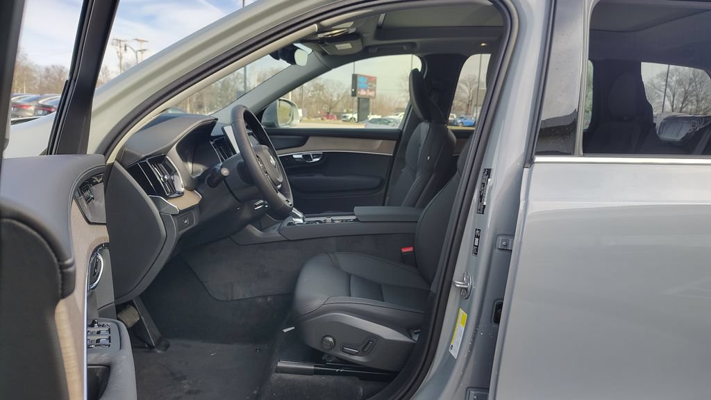 New 2026 Volvo XC90 B6 Plus AWD/4WD image 7