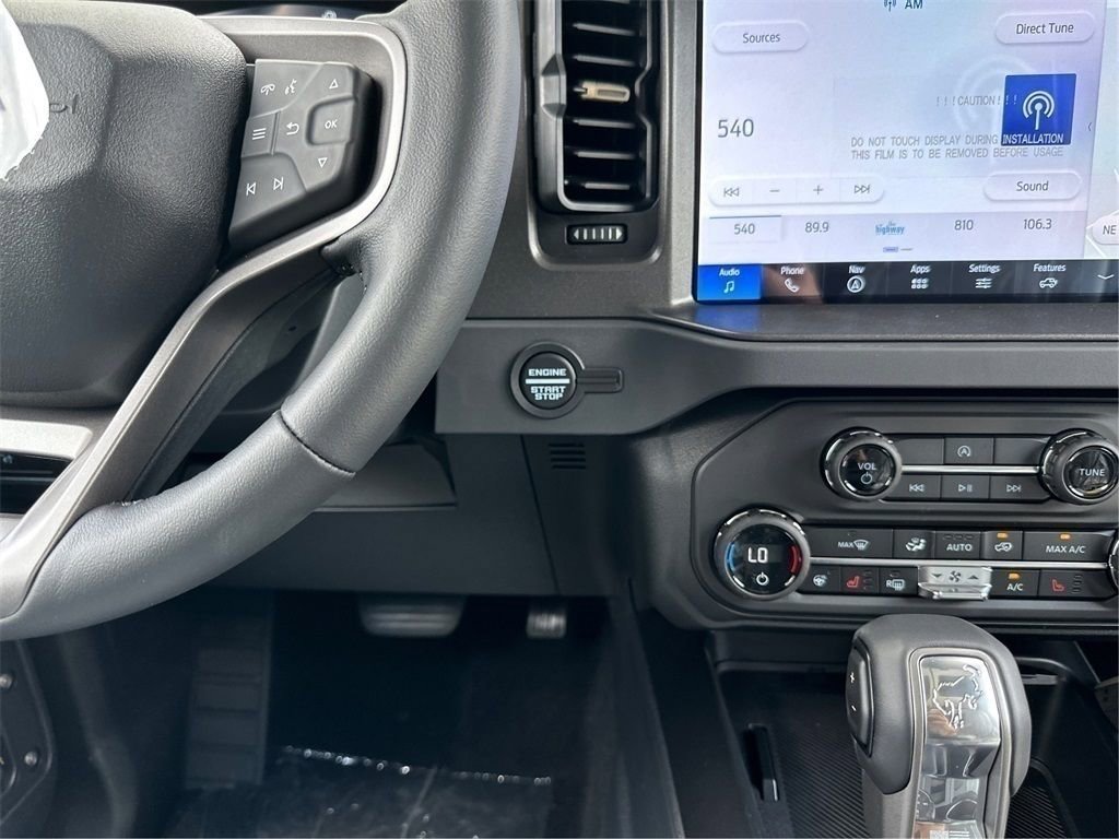 New 2025 Ford Bronco Badlands image 24