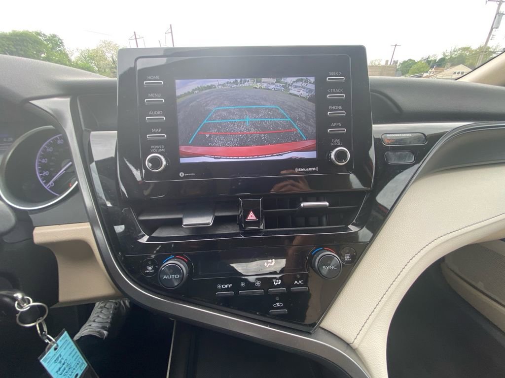 Used 2023 Toyota Camry LE FWD image 21