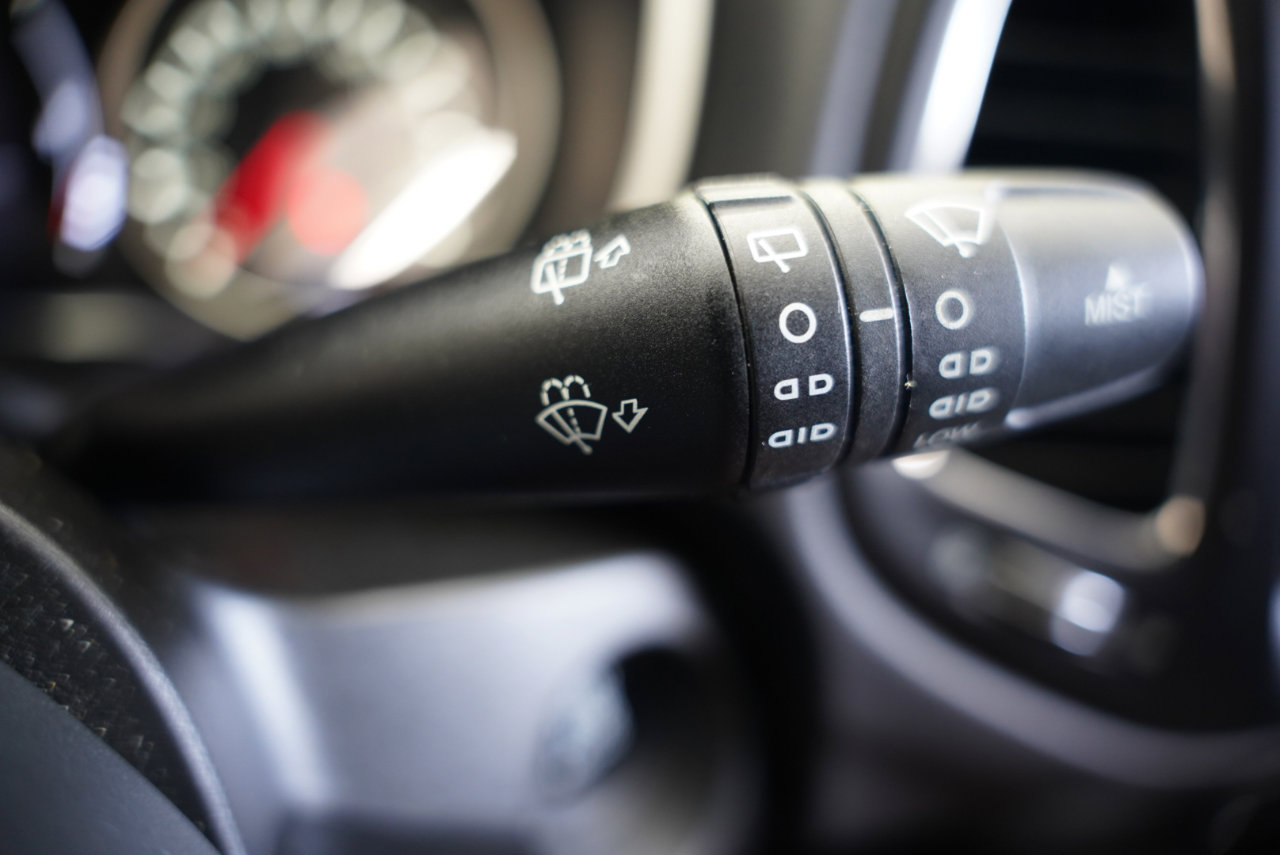 Used 2018 Jeep Compass Latitude w/ Safe & Security Group image 15