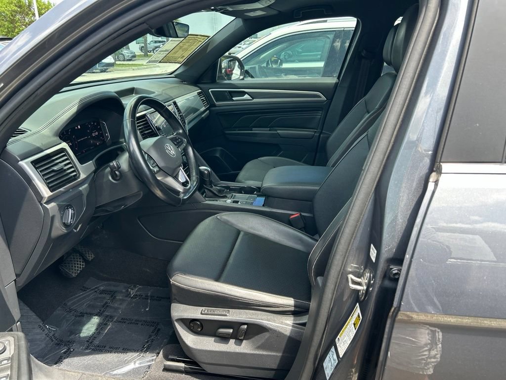 Used 2020 Volkswagen Atlas Cross Sport SEL FWD image 15