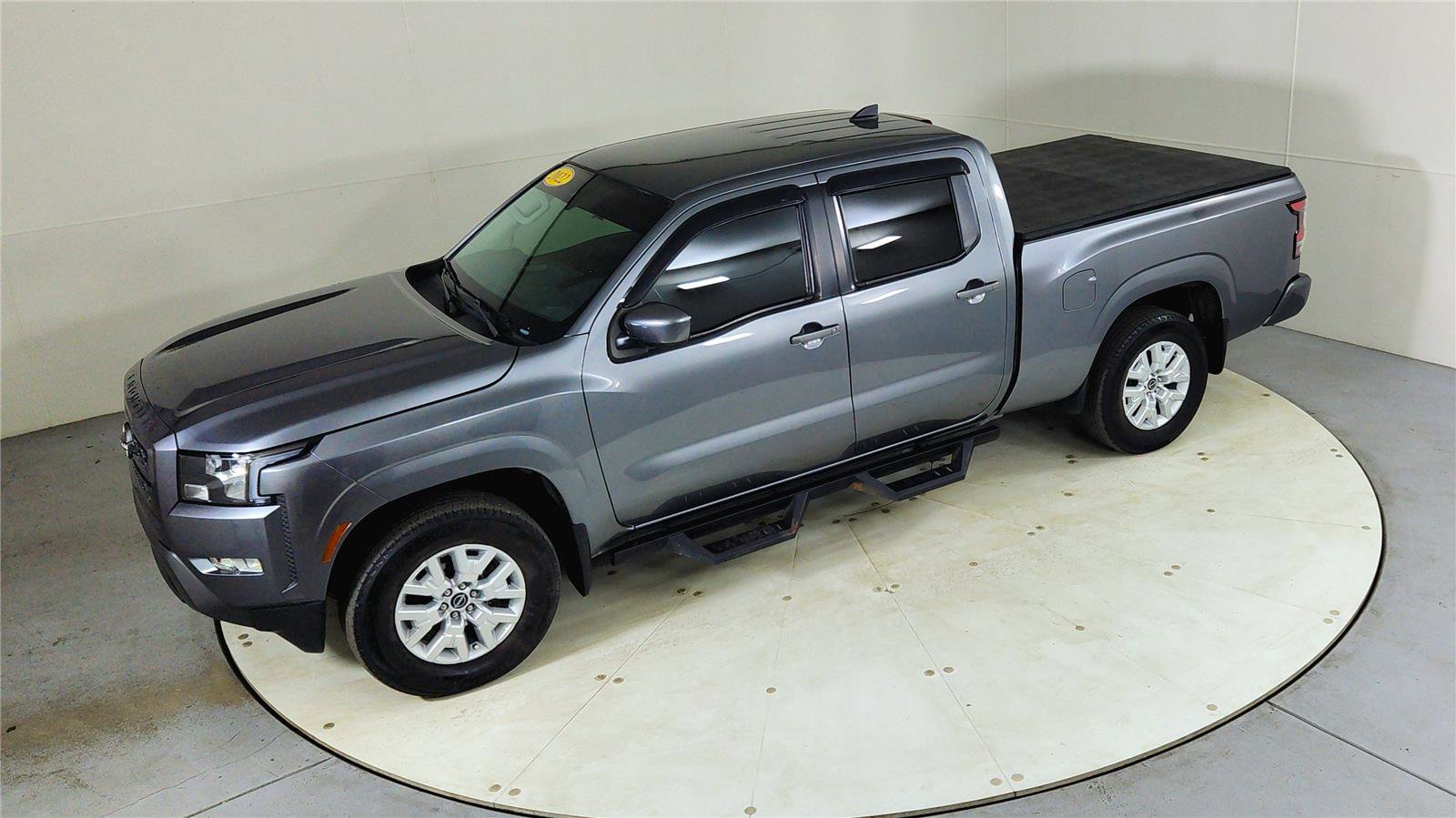 Used 2022 Nissan Frontier SV w/ Technology Package image 15