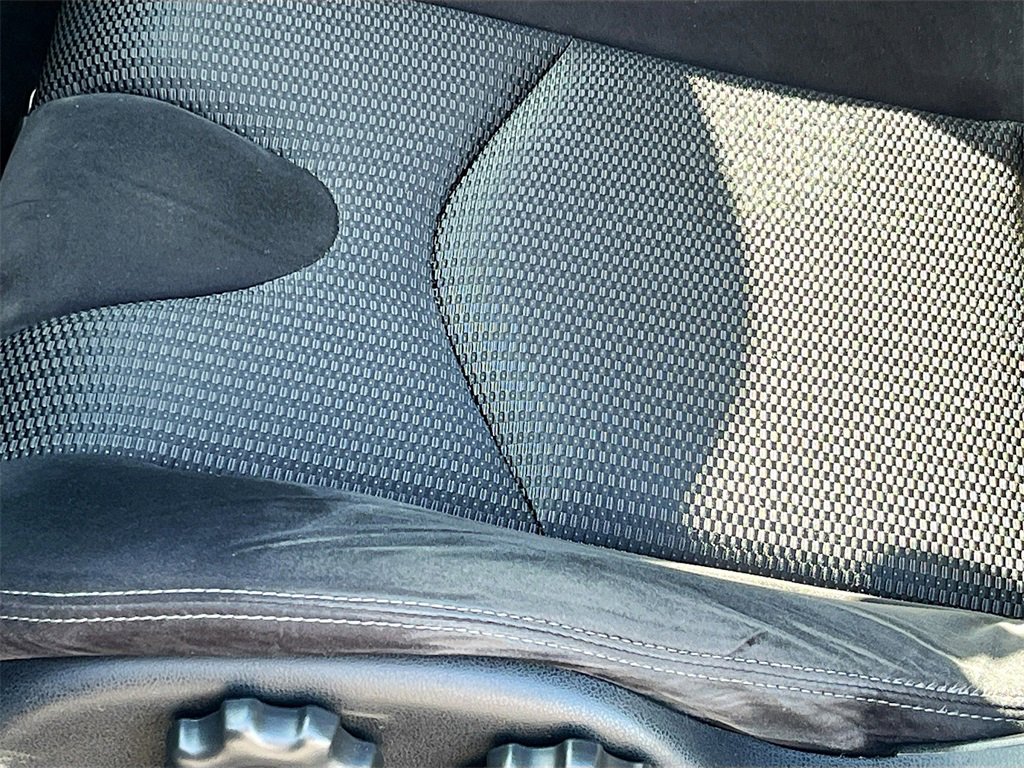 Used 2017 Nissan 370Z Base image 19