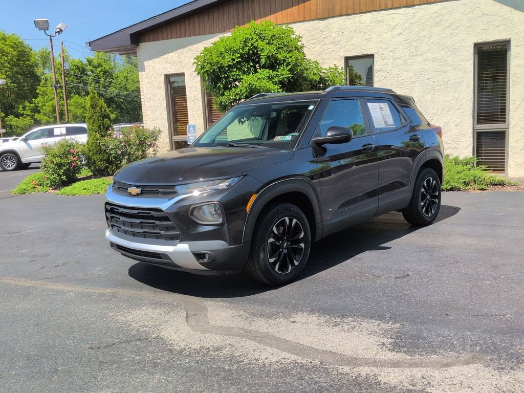 Used 2022 Chevrolet TrailBlazer LT AWD/4WD image 1