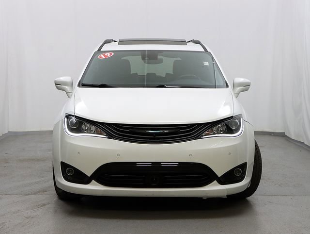 Used 2019 Chrysler Pacifica Limited w/ Advanced Safetytec Group image 5