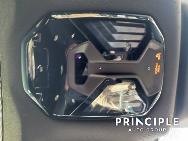 New 2023 BMW iX xDrive50 w/ Premium Package image 29