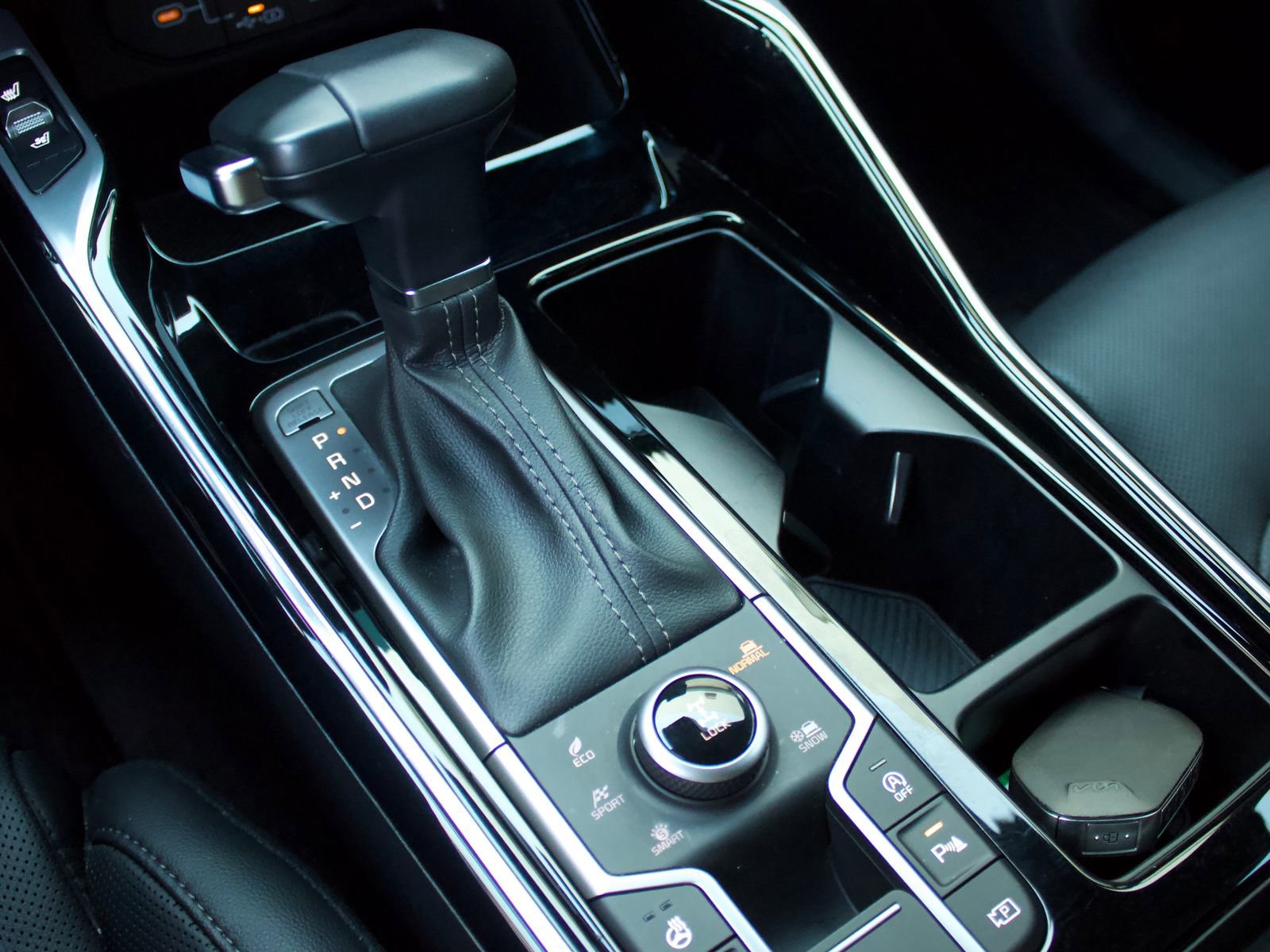 Used 2025 Kia Sorento SX Prestige AWD/4WD image 19