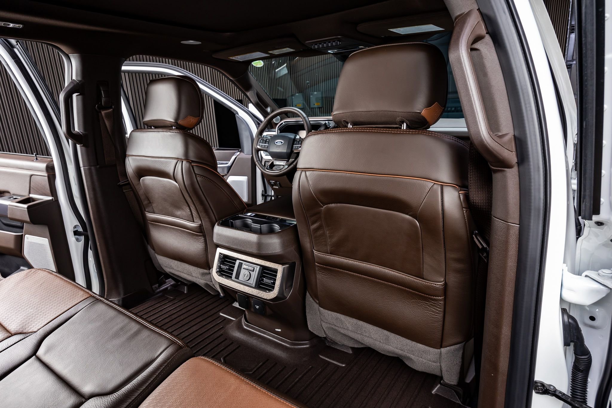 Used 2024 Ford F250 King Ranch w/ Chrome Package image 31