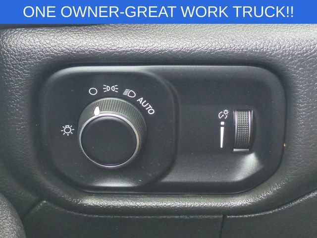 Used 2022 RAM 5500 Tradesman w/ Chrome Appearance Group RWD image 19