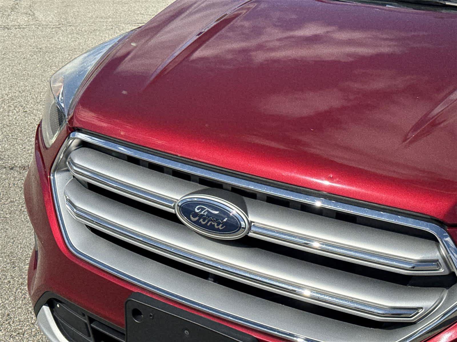 Used 2017 Ford Escape Titanium FWD image 10