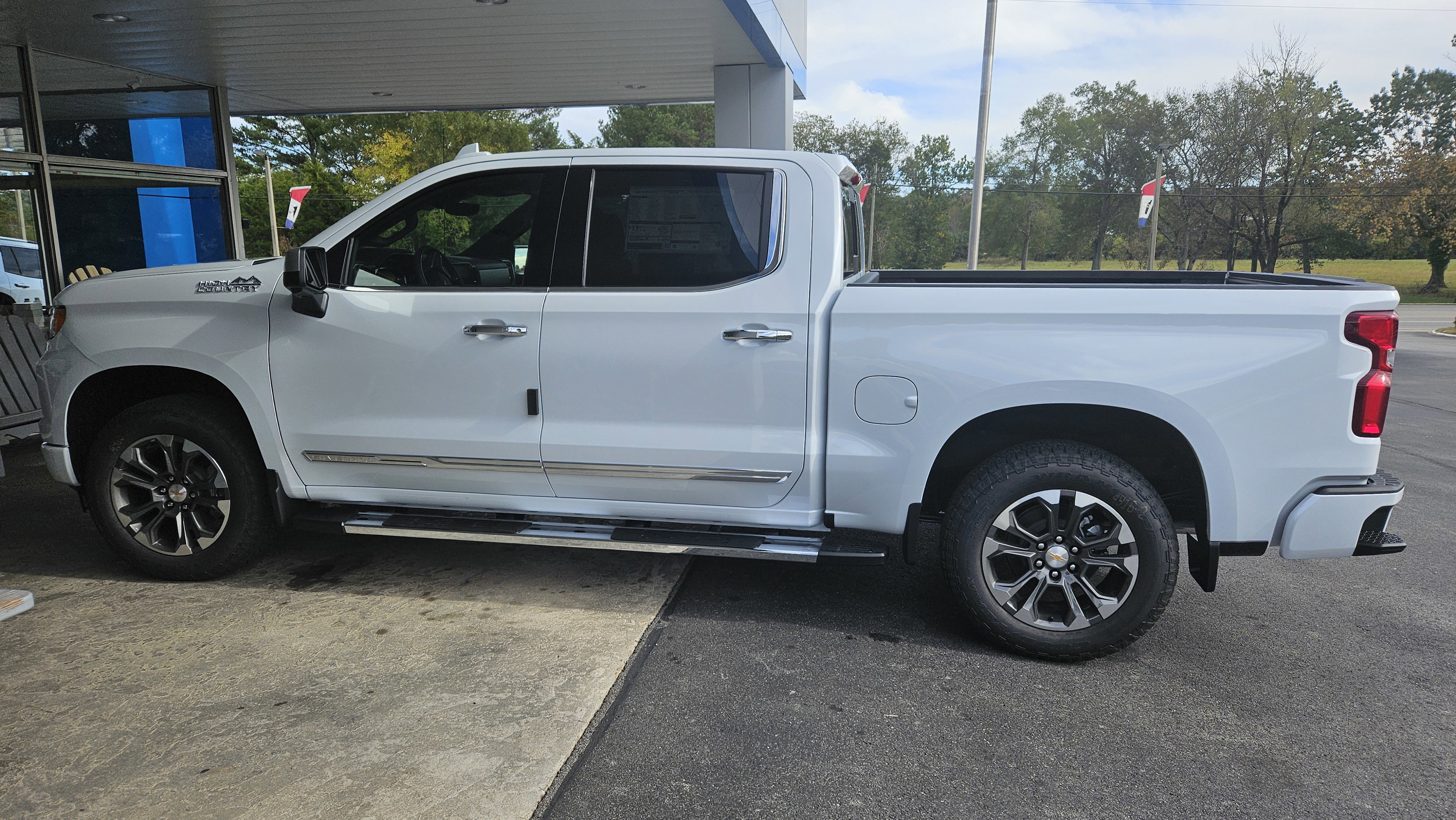 New 2026 Chevrolet Silverado 1500 High Country w/ Technology Package image 1