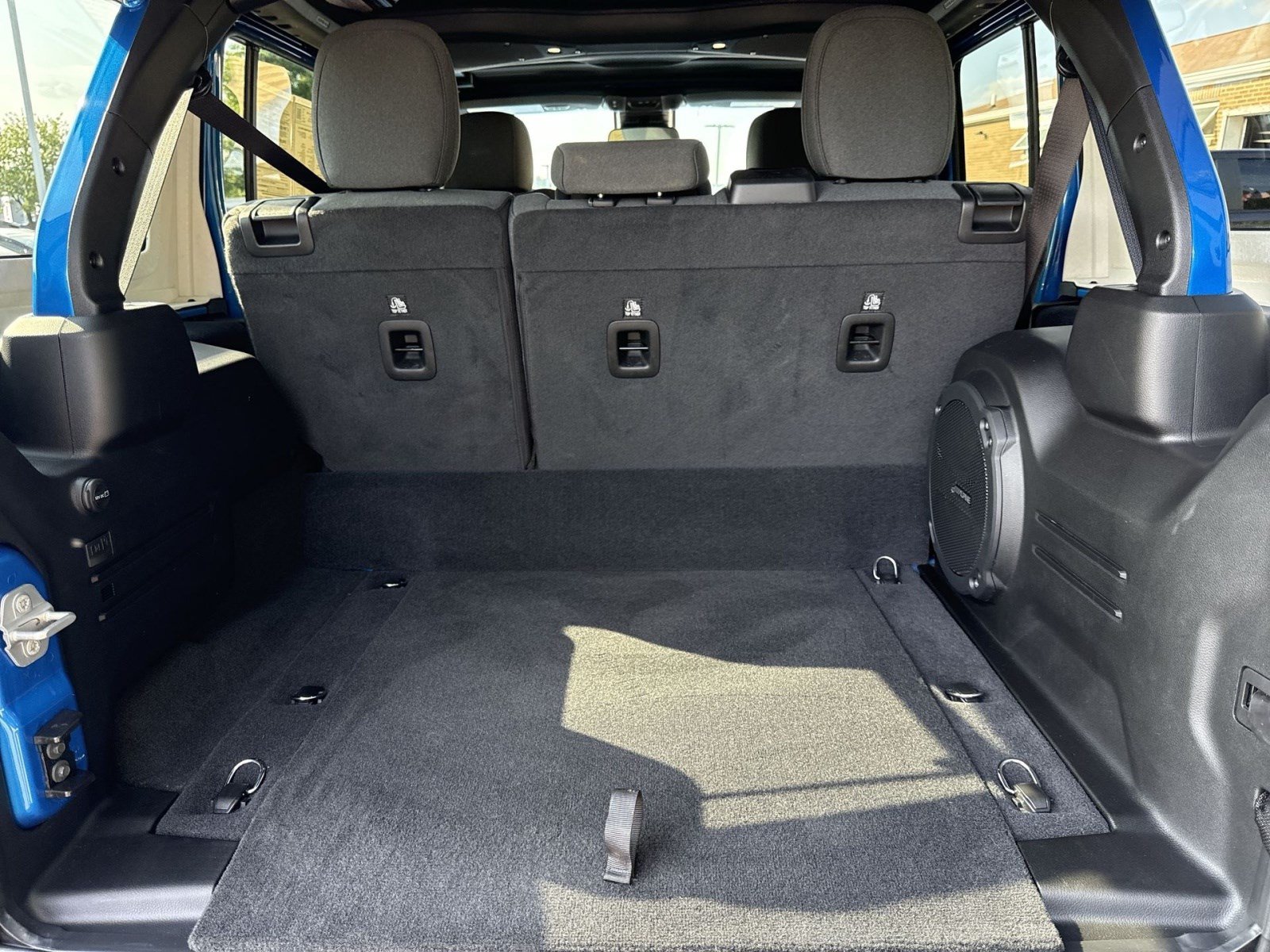 Used 2024 Jeep Wrangler Unlimited AWD/4WD image 21