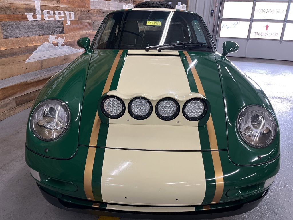 Used 1995 Porsche 911 Carrera 4 image 7