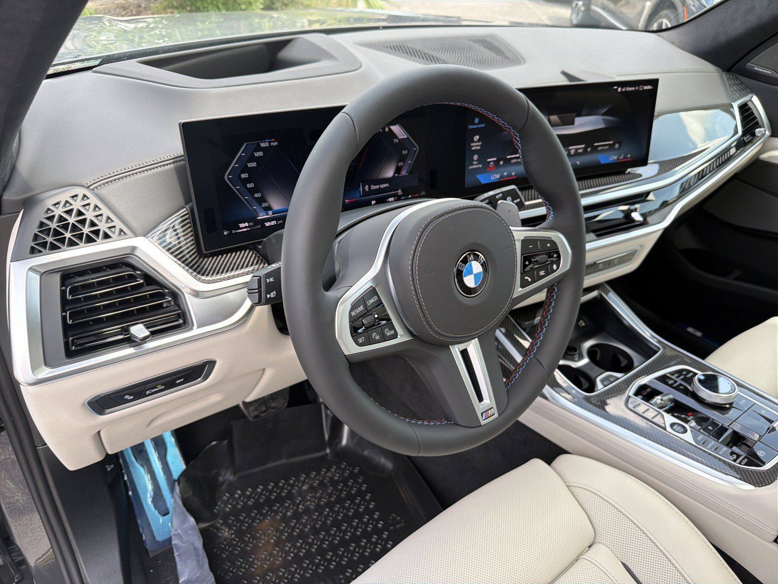 New 2027 BMW X7 M60i AWD/4WD image 25