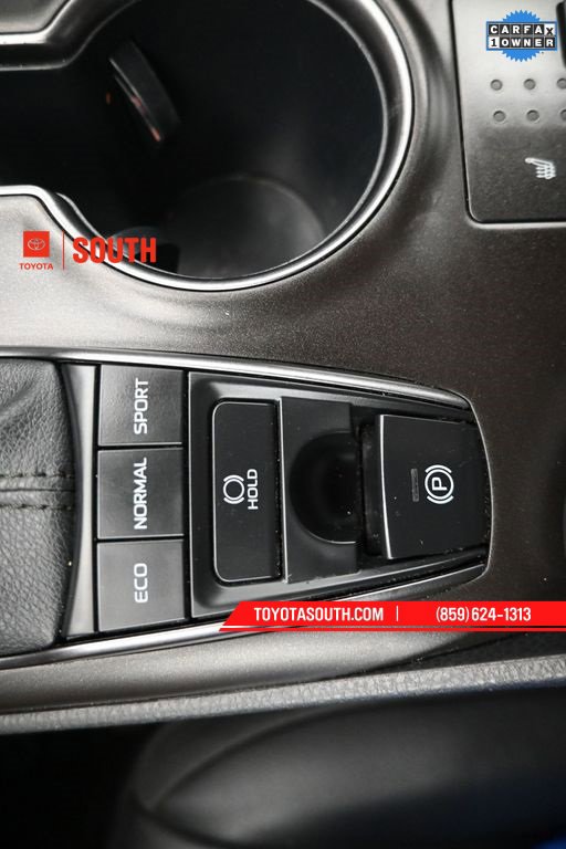 Used 2023 Toyota Camry XSE image 18