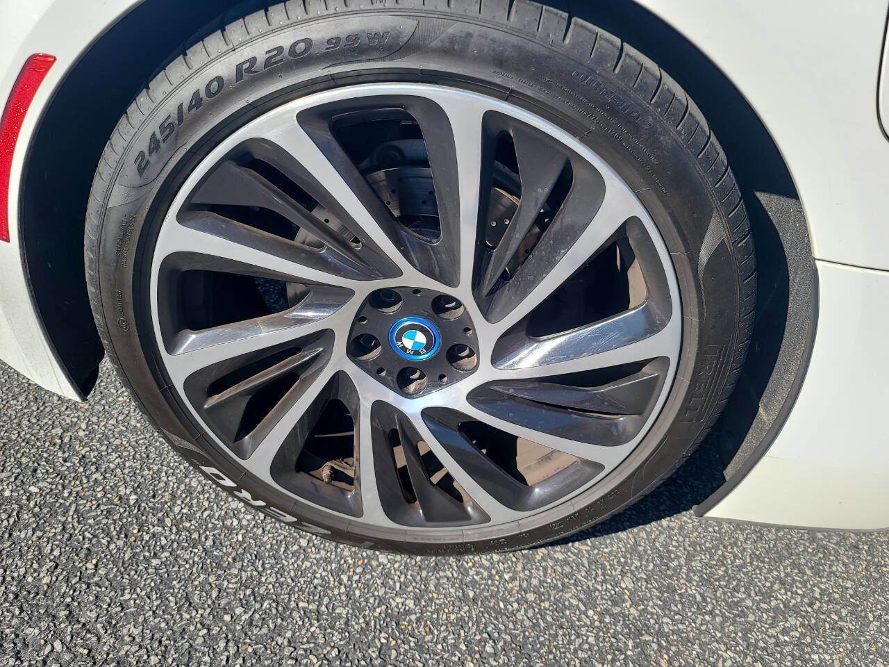 Used 2016 BMW i8 image 34