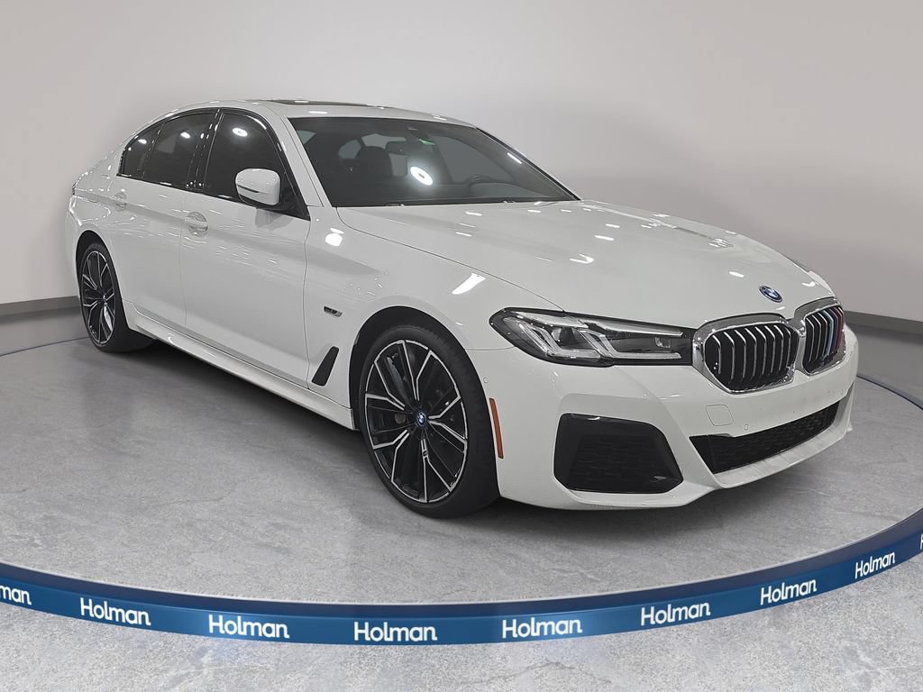 Certified 2023 BMW 530e w/ M Sport Package RWD image 3