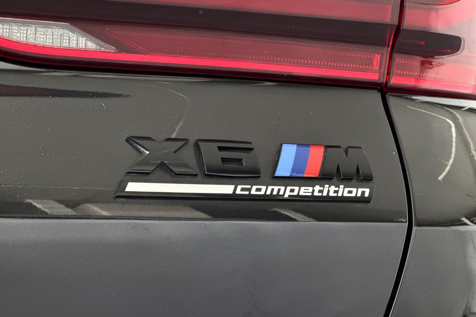 Used 2024 BMW X6 M Competition w/ Executive Package AWD/4WD image 26