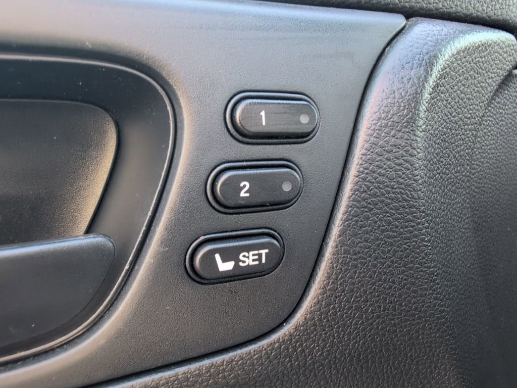 Used 2023 Honda Odyssey EX-L image 24