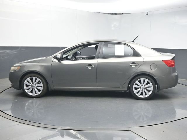 Used 2010 Kia Forte SX FWD image 5