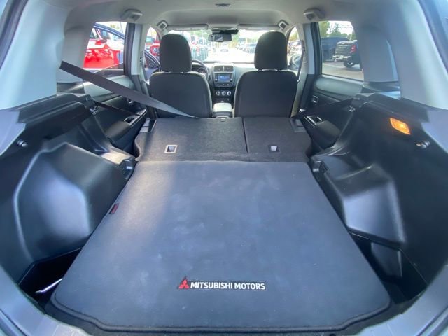 Used 2022 Mitsubishi Outlander Sport ES image 28