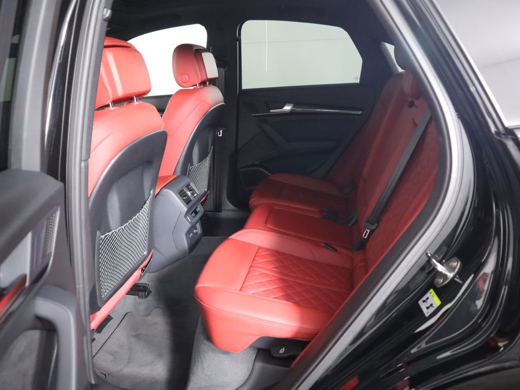 Certified 2024 Audi SQ5 Premium Plus image 14