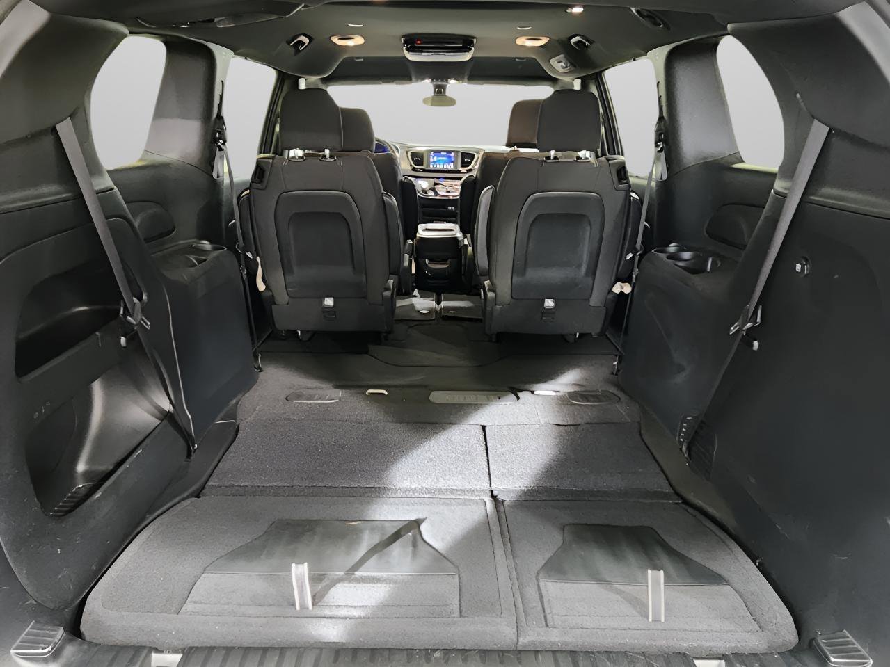 Used 2020 Chrysler Pacifica Touring w/ S Appearance Package image 28