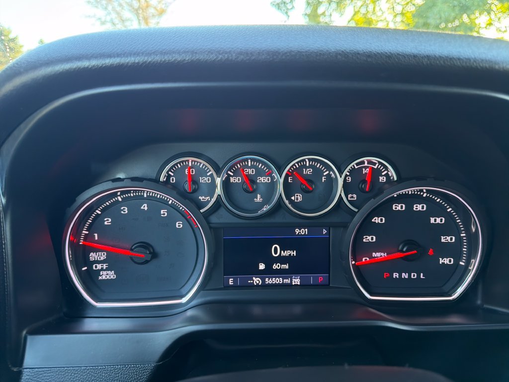 Used 2020 Chevrolet Silverado 1500 LT Trail Boss AWD/4WD image 17