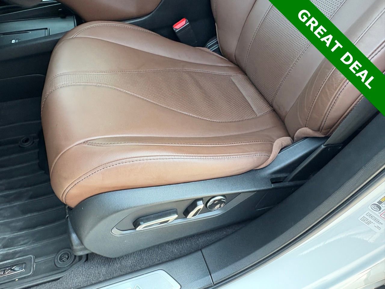 Used 2024 Acura RDX w/ Technology Package image 32