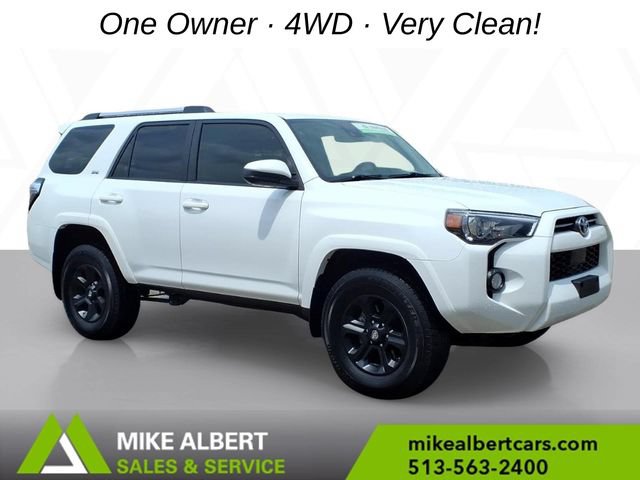 Used 2020 Toyota 4Runner SR5 AWD/4WD image 1