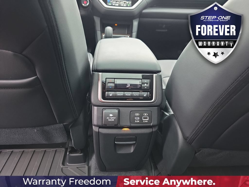 Used 2025 Subaru Ascent Touring AWD/4WD image 34