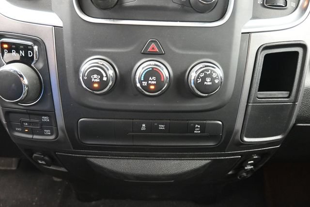 Used 2024 RAM 1500 Warlock AWD/4WD image 25