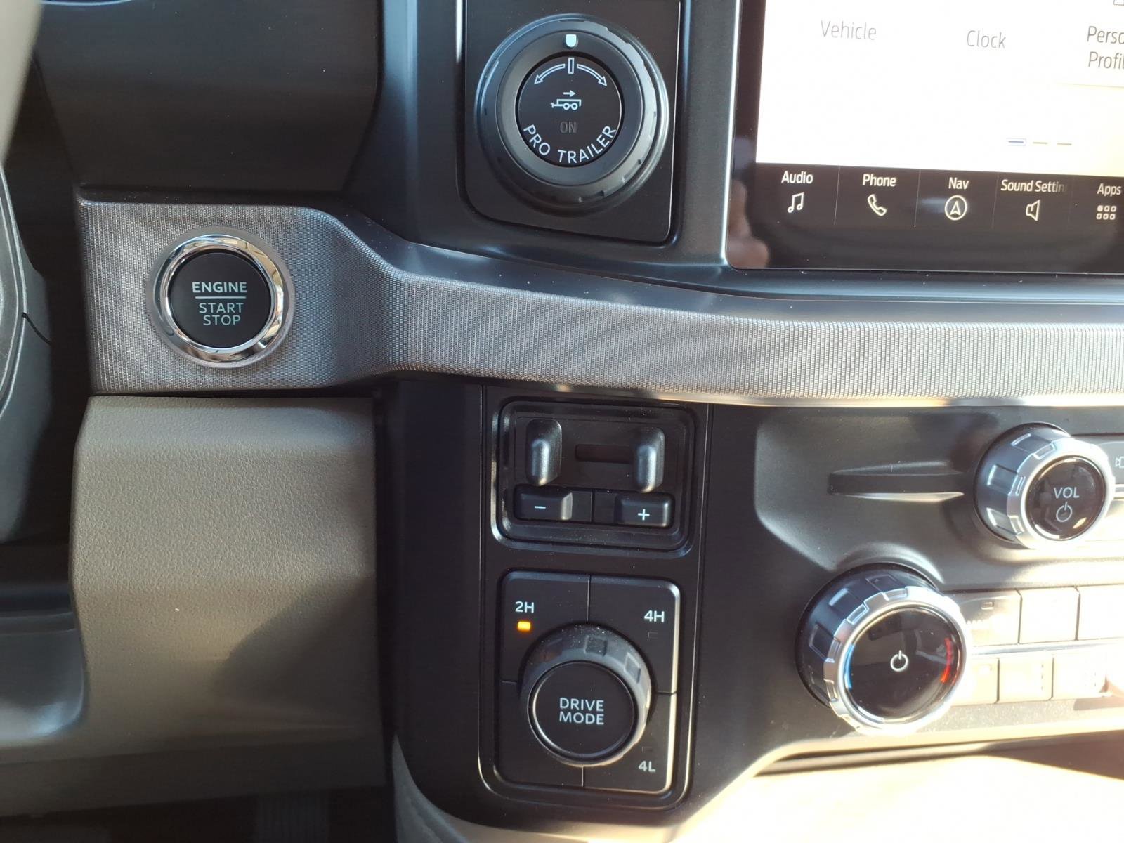 Used 2025 Ford F450 Platinum w/ Platinum Plus Package image 21