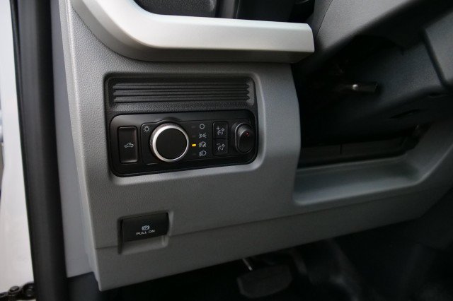 Used 2025 Ford F250 XL RWD image 19