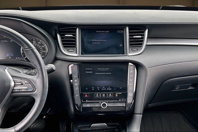 Used 2021 INFINITI QX50 Luxe w/ Appearance Package image 6