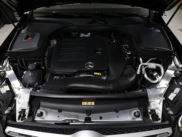 Certified 2022 Mercedes-Benz GLC 300 4MATIC image 39