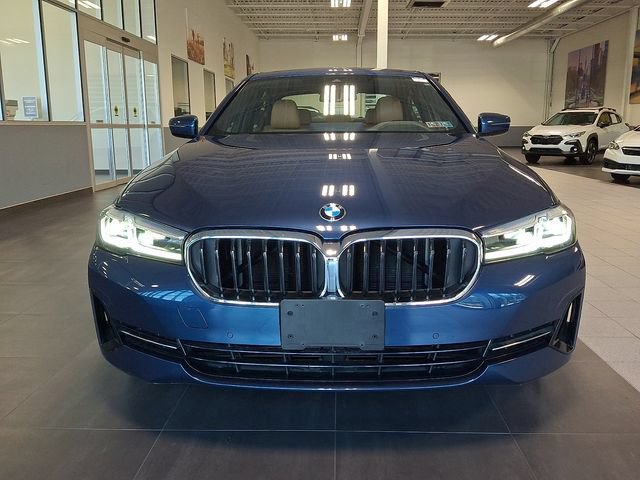 Used 2023 BMW 540i xDrive w/ Premium Package AWD/4WD image 2