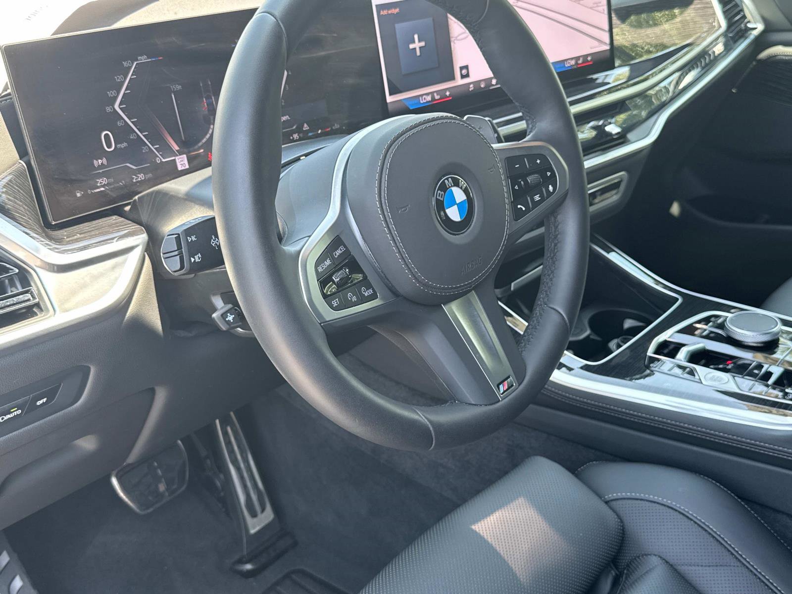 Certified 2025 BMW X5 xDrive40i w/ M Sport Package image 31