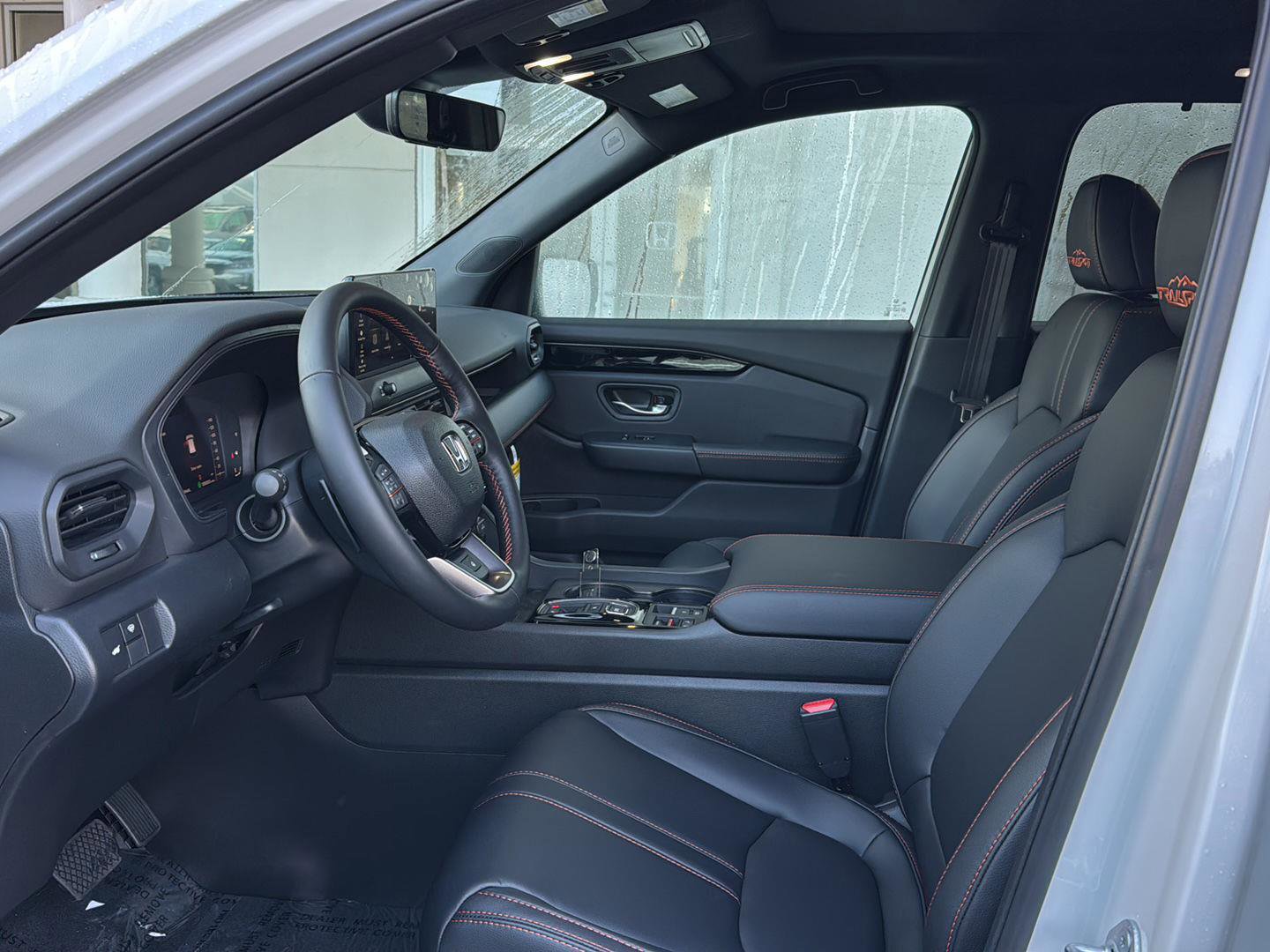 New 2026 Honda Pilot TrailSport image 8