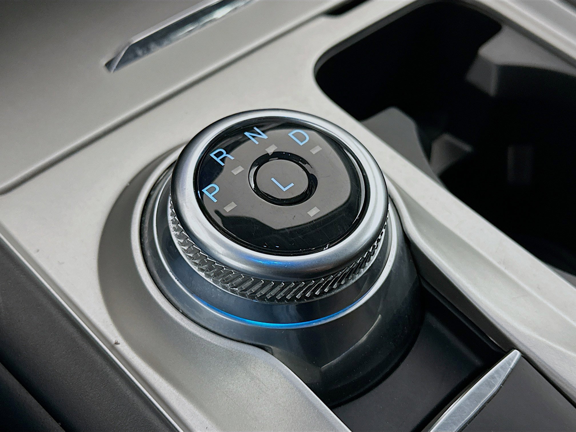 Used 2021 Ford Explorer XLT image 24